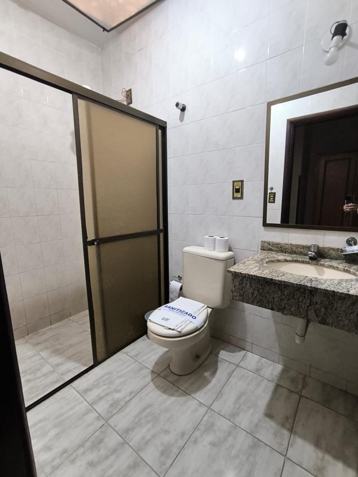 Hotel Sao Lucas Алфенас Екстериор снимка
